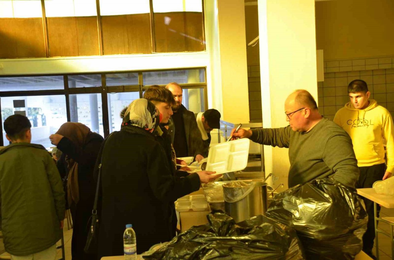 Depremzedeler Didim’deki otellere yerleştirildi