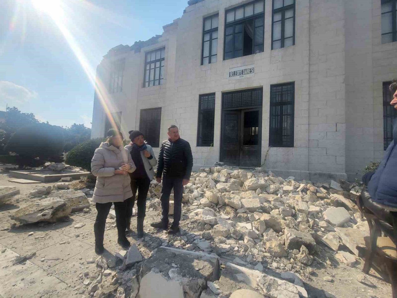 Lütfü Savaş: “İşini hakkıyla yapmayan müteahhidinden bürokratına herkesten hesabı sorulacak”