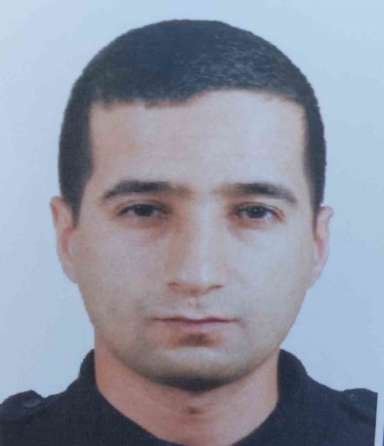 Depremde hayatını kaybeden polis memuru Sultanbeyli’de toprağa verildi