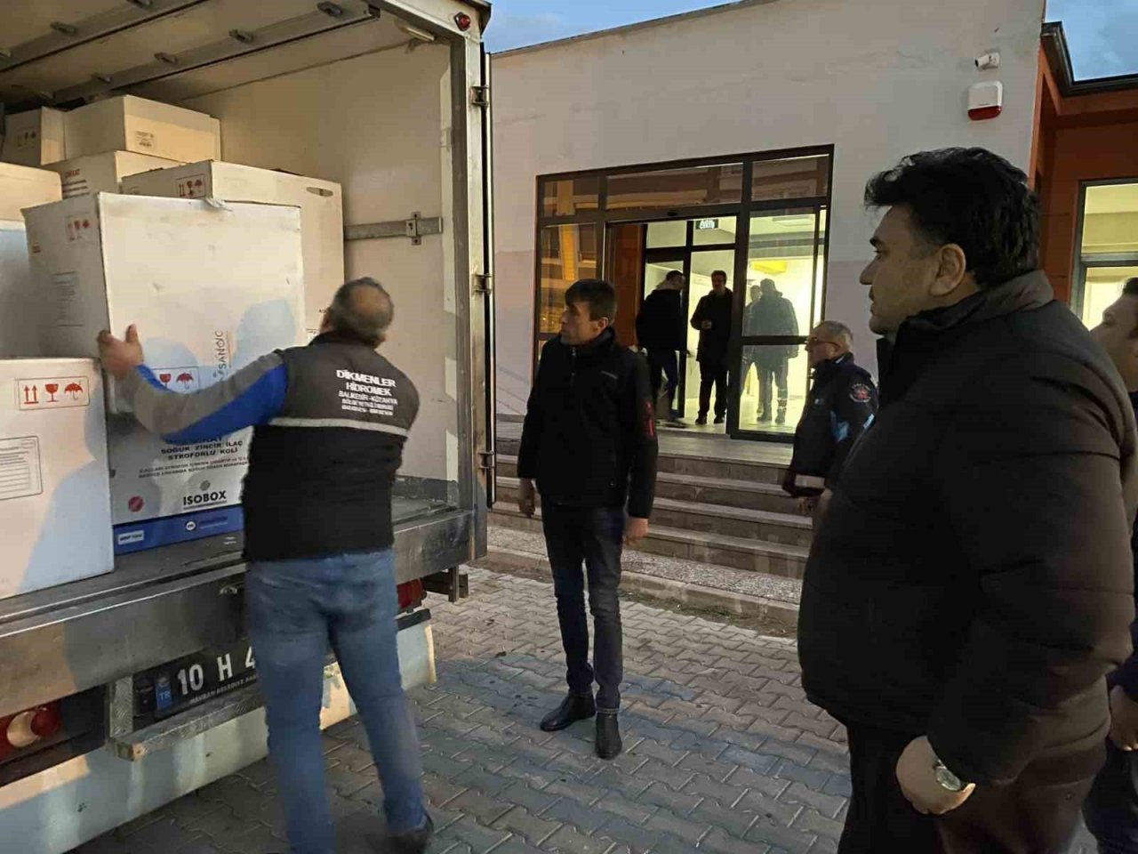 Havran deprem bölgesine yardım için seferber oldu