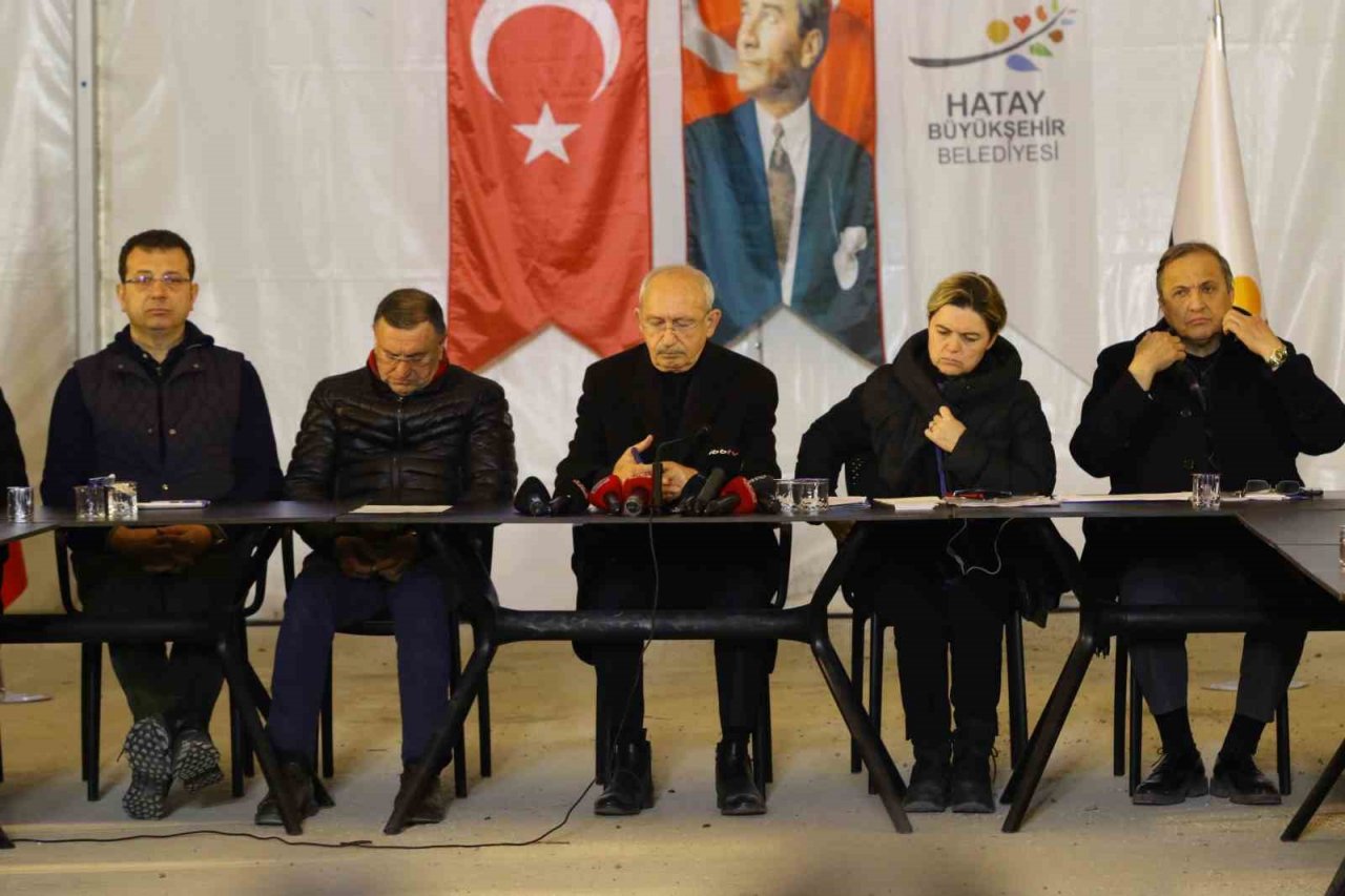 CHP lideri Kılıçdaroğlu’ndan deprem bölgesi Hatay’da açıklamalar