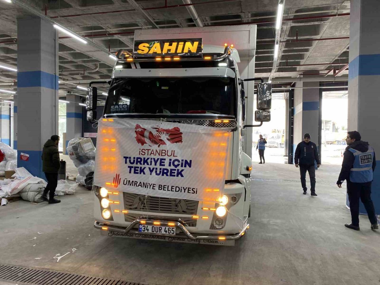 Ümraniye Belediyesi’nden afet bölgesine yoğun destek