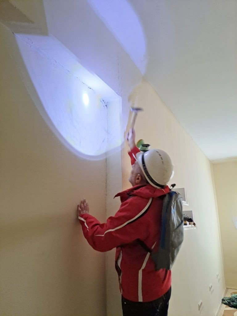 BAİBÜ deprem bölgesinde hasar tespit çalışması yapıyor