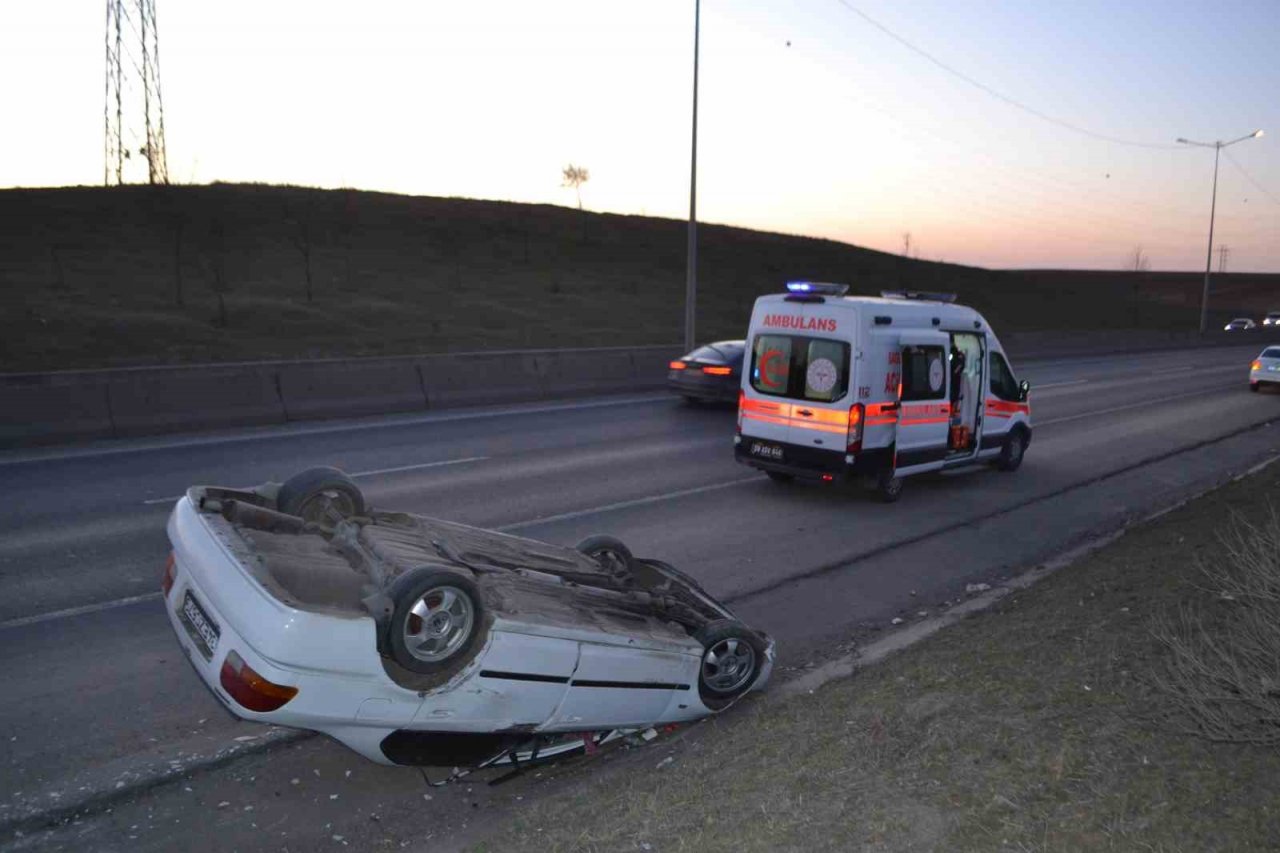 Otomobil takla attı, emniyet kemeri hayat kurtardı