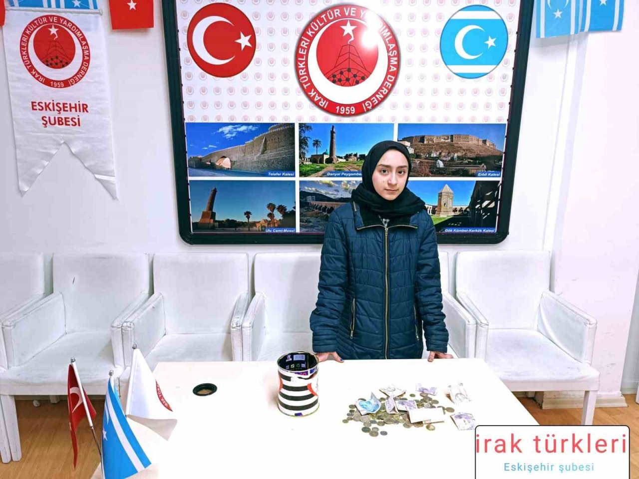 Eskişehir’de Iraklı genç kumbarası depremzedelere bağışladı