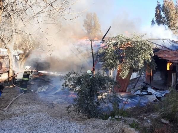 Fethiye’de iş yeri yangını