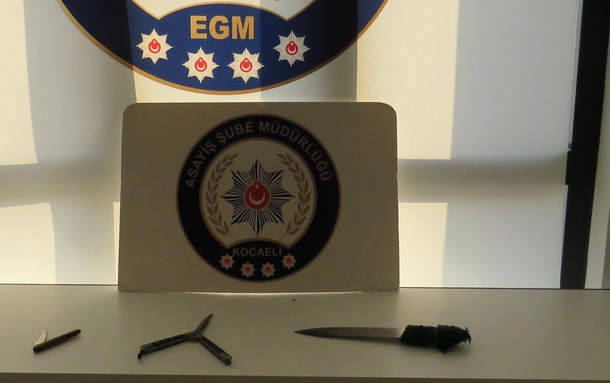 Kocaeli’de 24 silah ele geçirildi