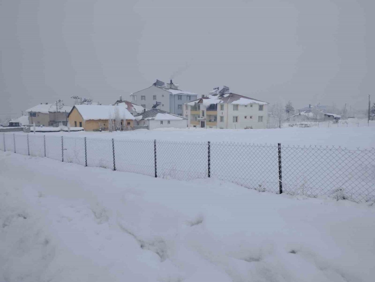 Varto’da hava sıcaklığı eksi 21 dereceye kadar düştü
