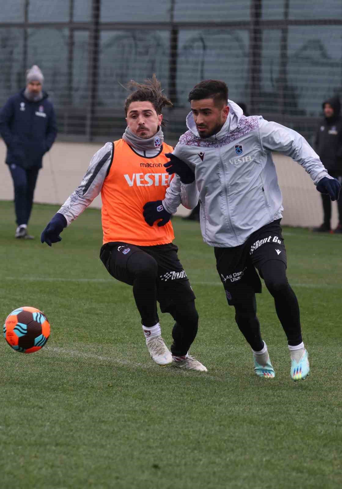 Trabzonspor, Basel maçı hazırlıklarını sürdürüyor