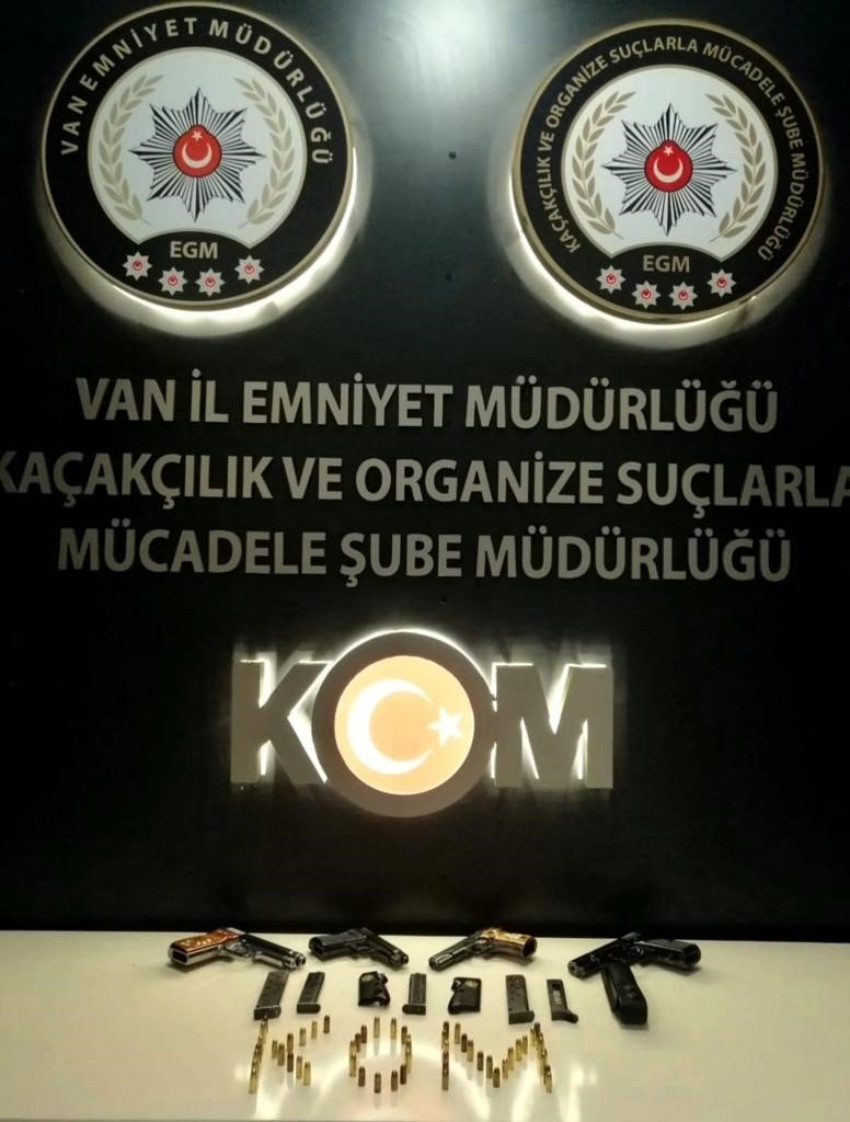 Van’da gümrük kaçakçılığı