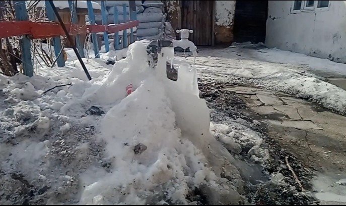 Özalp ilçesinde termometreler eksi 31 dereciyi buldu