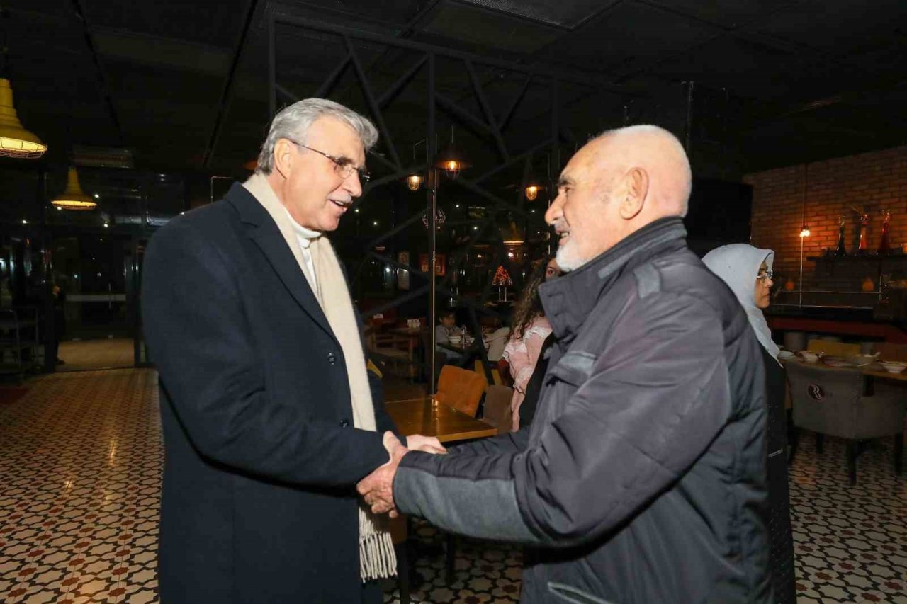 Sakarya depremzedelere kucak açtı: “Burası sizin eviniz”