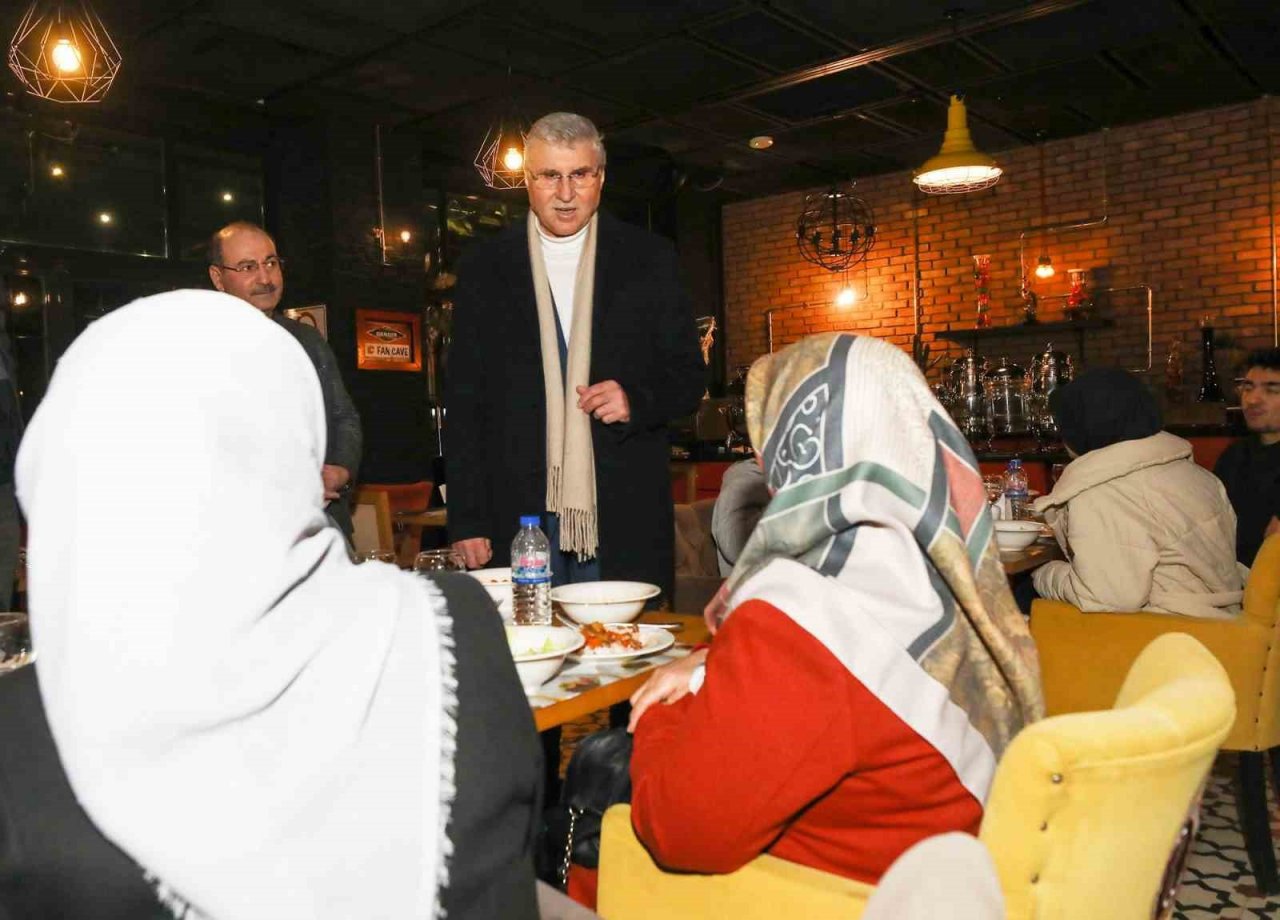 Sakarya depremzedelere kucak açtı: “Burası sizin eviniz”