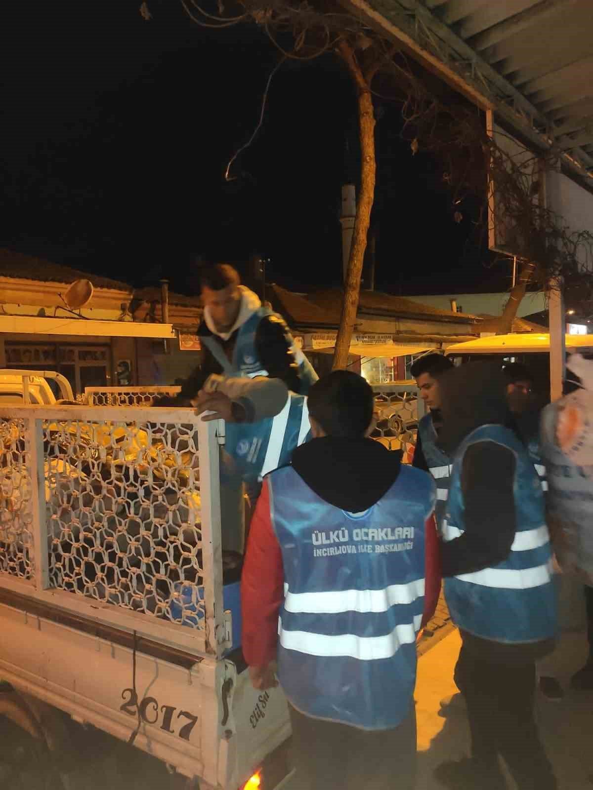 Aydın Ülkü Ocakları 4 tır yardım ve 1128 gençle deprem için çalıştı