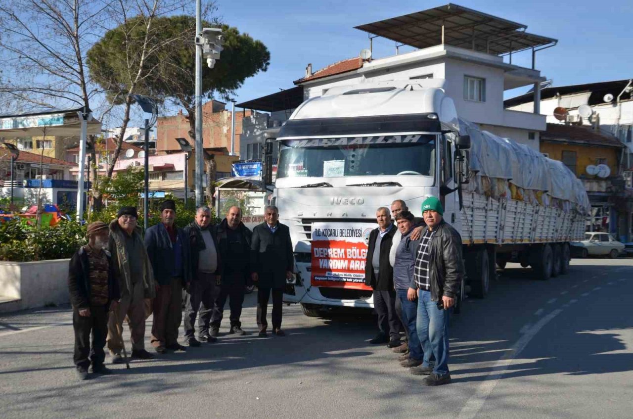 Koçarlı, depremzedelerin ısınması için seferber oldu