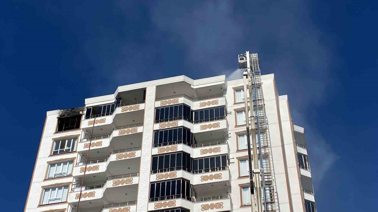 Diyarbakır’da ev yangını söndürüldü