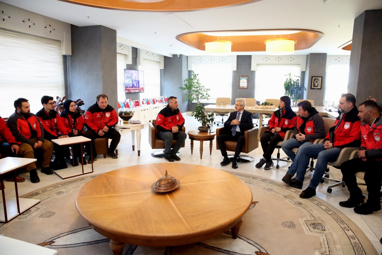 Bursa’ya dönen NAK ekipleri çalışmalarını anlattı