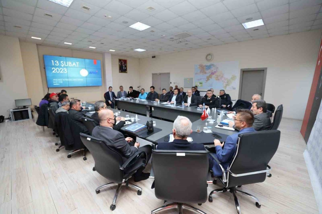 Muğla’da deprem bölgesine yönelik çalışmalar ve yardımlar artarak devam ediyor