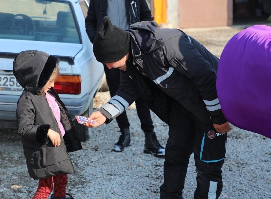 Samsun Büyükşehir tüm gücüyle afet bölgesinde