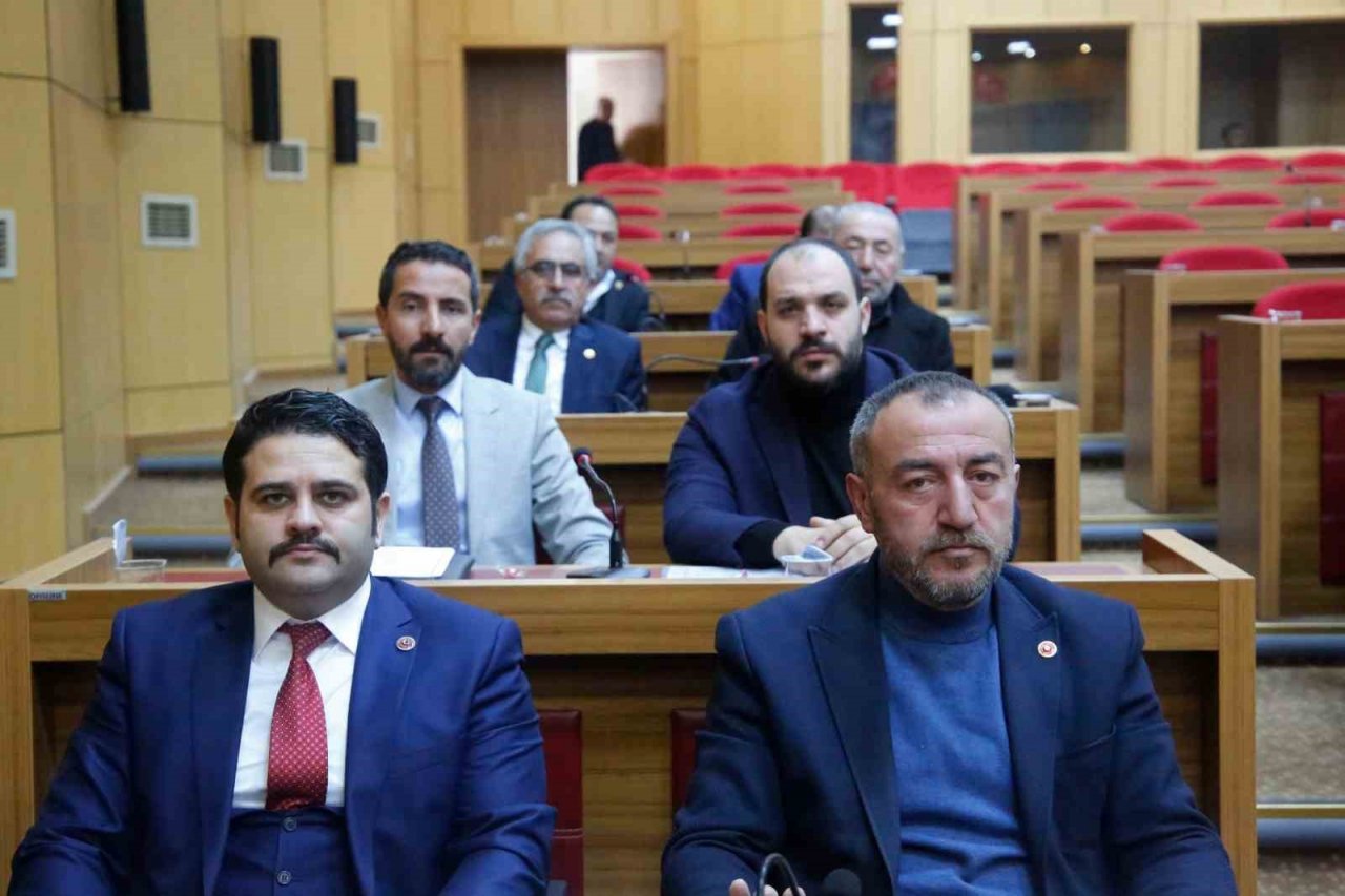 Yerel parlamentonun gündemi deprem