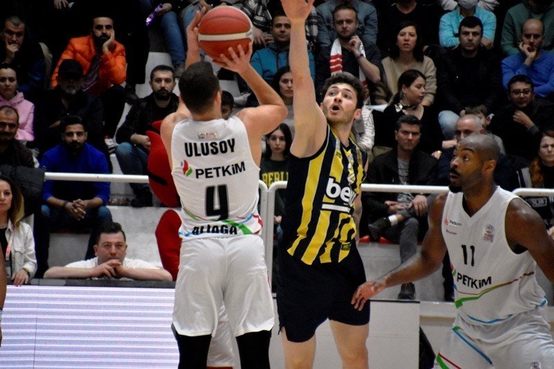 Karşıyakalı ve Aliağalı basketçilere milli davet