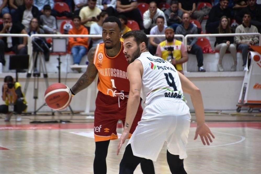 Karşıyakalı ve Aliağalı basketçilere milli davet