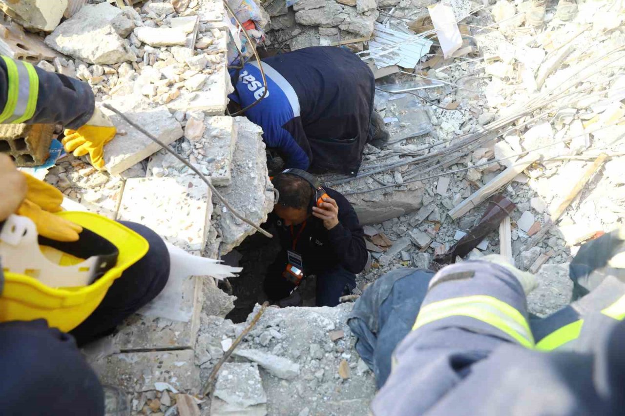 ASAT, Hatay’da can kurtarıp, 21 içme suyu tesisini aktif hale getirdi