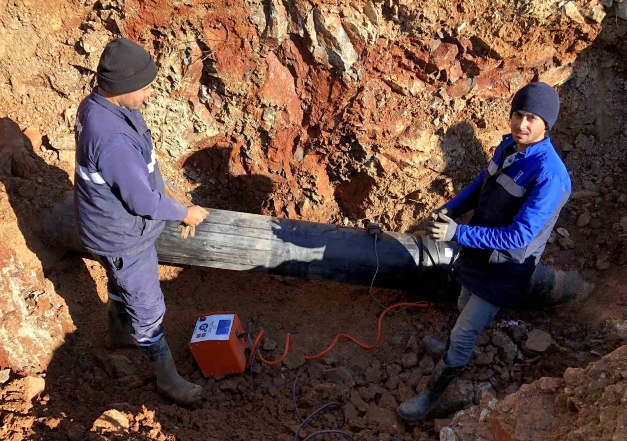 ASAT, Hatay’da can kurtarıp, 21 içme suyu tesisini aktif hale getirdi