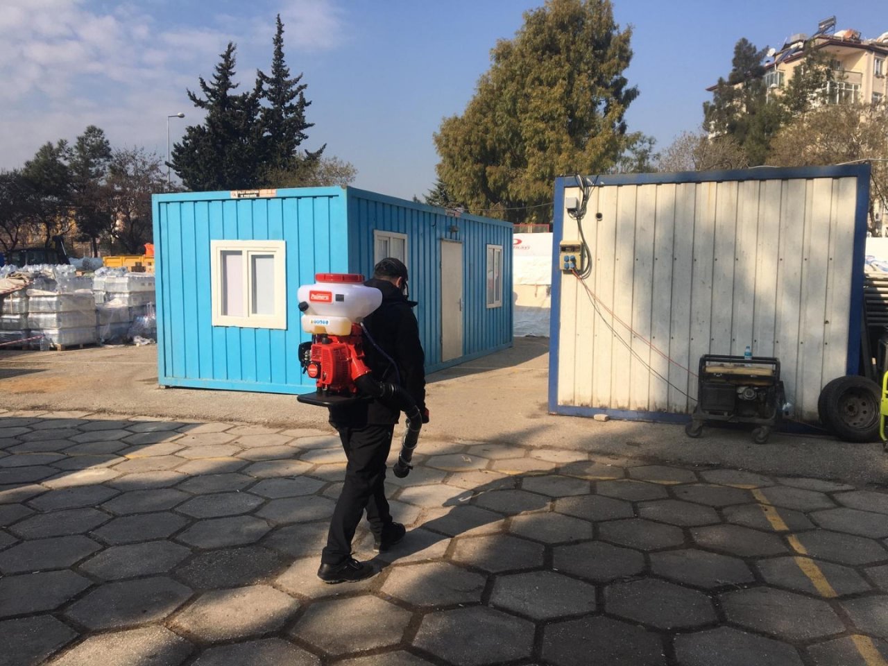 Kocaeli Büyükşehir, deprem bölgesinde salgın riskine karşı önlem alıyor