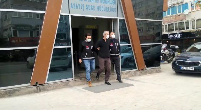 Cinayet işleyen ağabeyi için "Peygamber sabrı olan insanı çıldırtmışlar" dedi