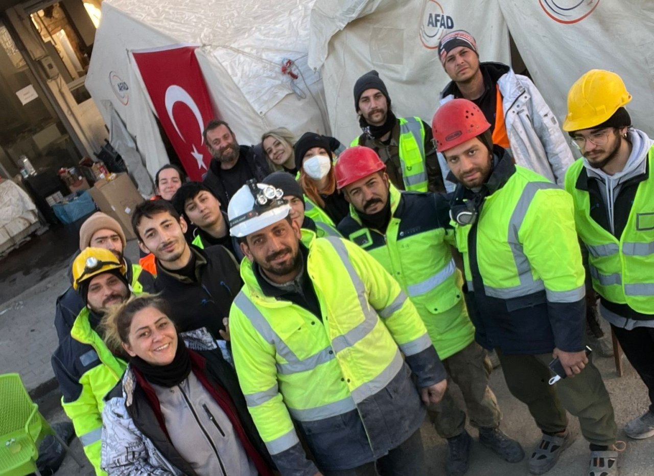 Marmaris Arama Kurtarma ekibi deprem bölgesinde çalışmaya devam ediyor