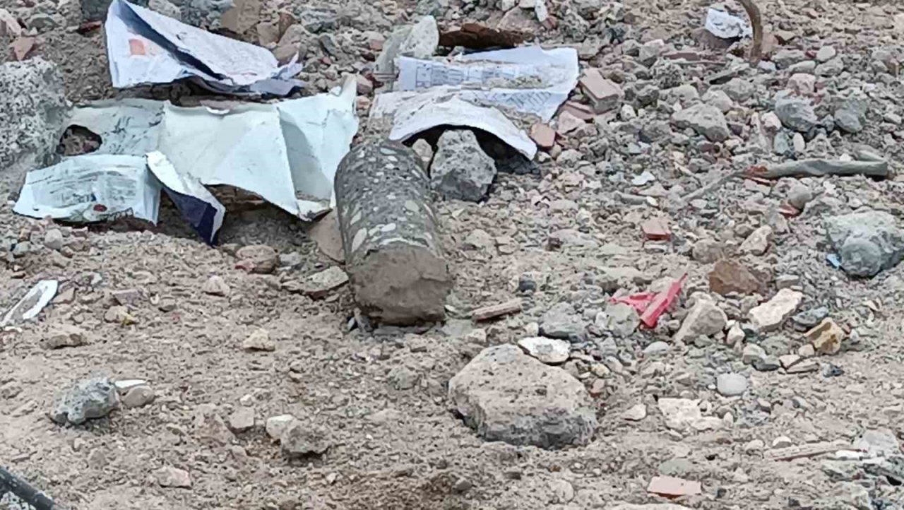 Adıyaman’daki enkazlardan karot örneği alınıyor