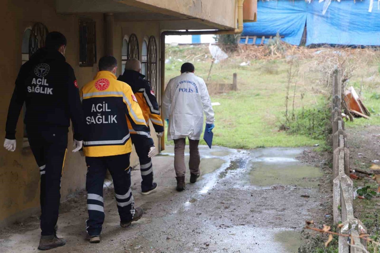 Yalnız yaşayan özel gereksinimli birey evinde ölü bulundu