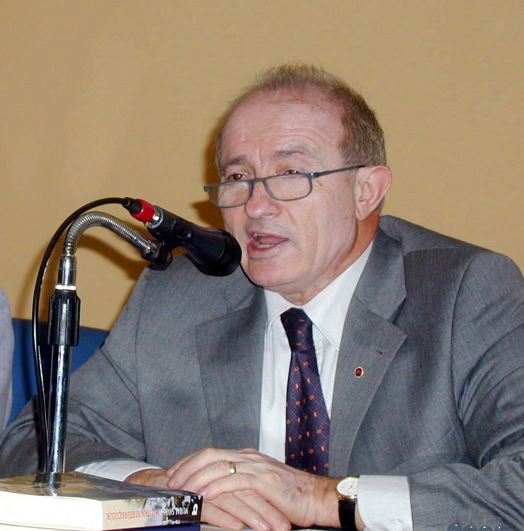 Cumhuriyet Başsavcısı Vural Savaş hayatını kaybetti