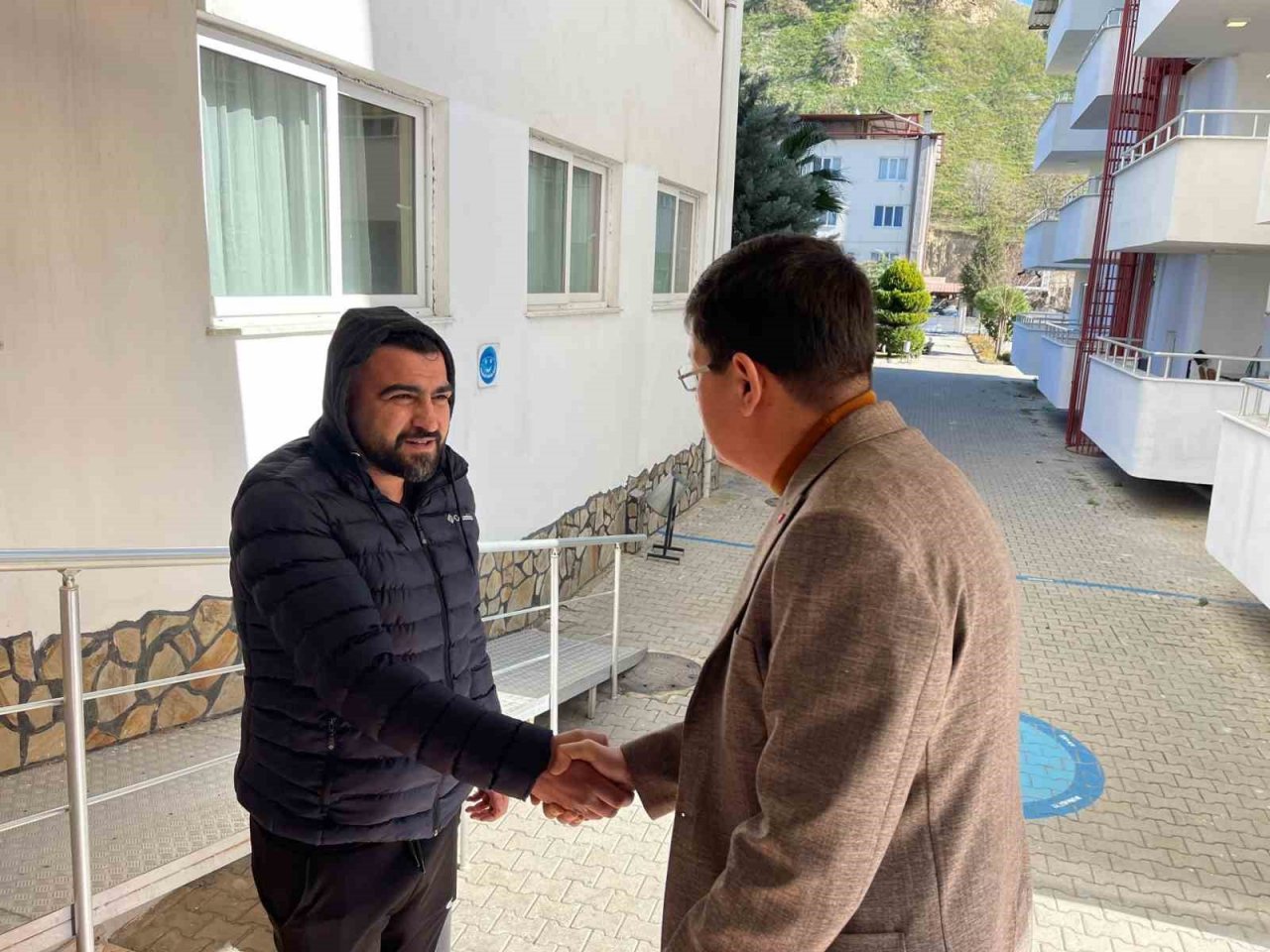 Başkan Özcan: “Depremzedelerimiz için elimizden gelenin fazlasını yapacağız”