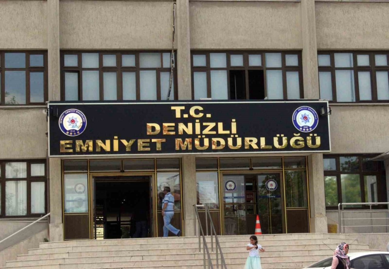 Denizli Emniyet Müdürlüğü binası boşaltılıyor