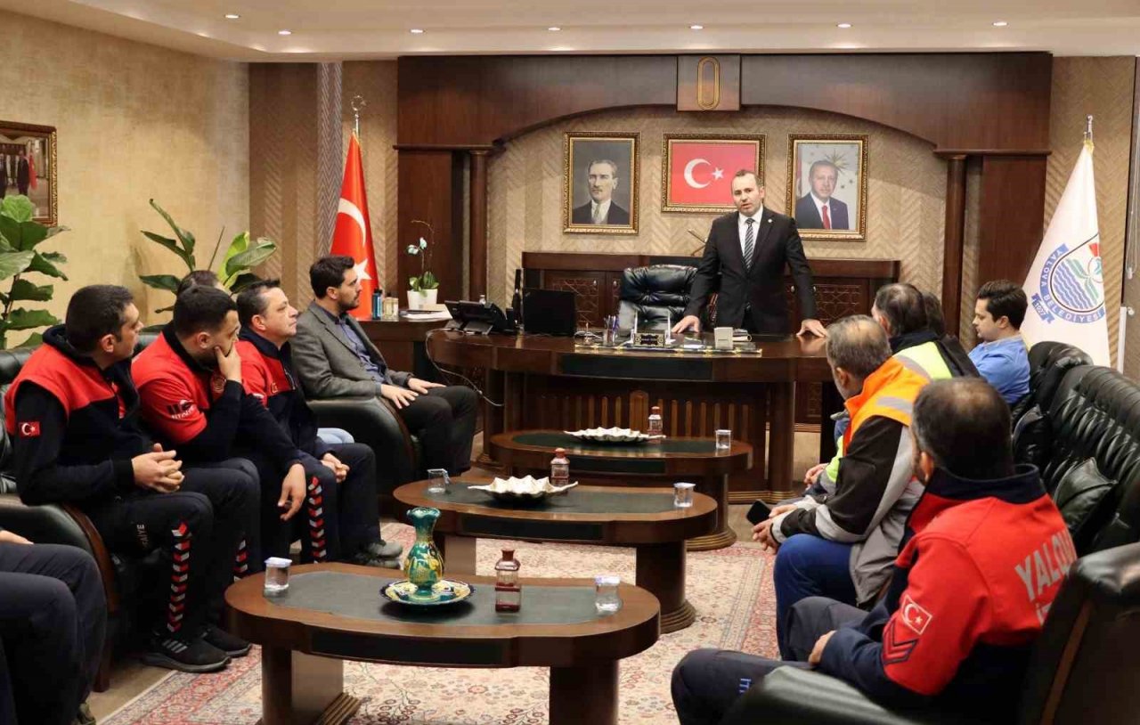 Yalova Belediyesi’nin ilk arama kurtarma ekibi geri döndü