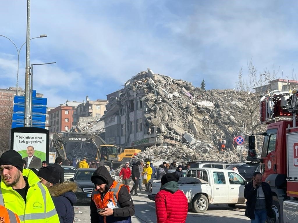 Deprem bölgesinde inceleme yapan uzman açıkladı