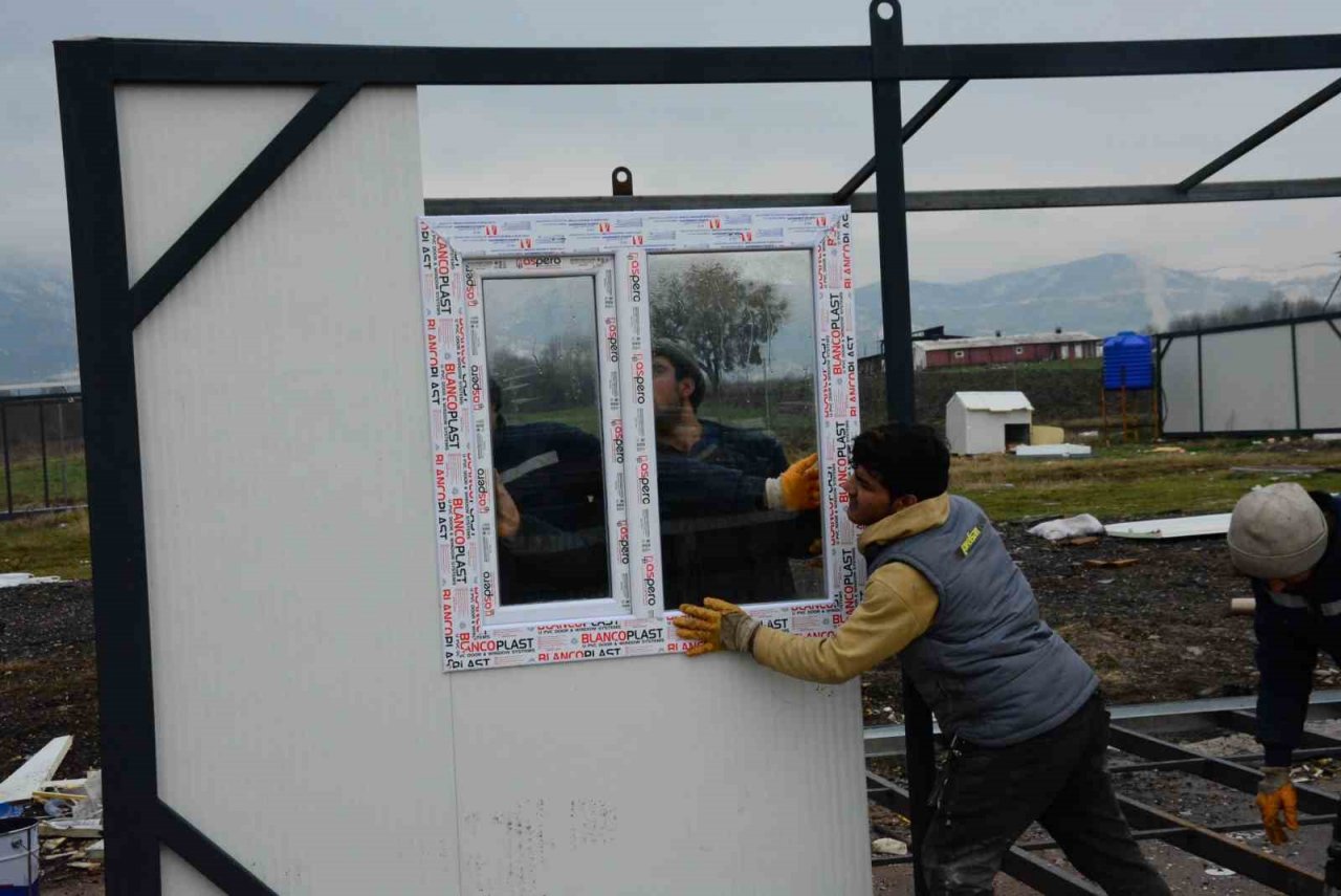 Konteynere talep arttı, üretim iki katına çıktı