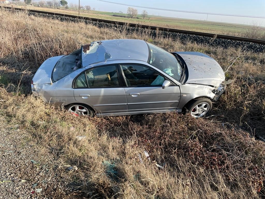 Otomobil takla attı: 1 yaralı