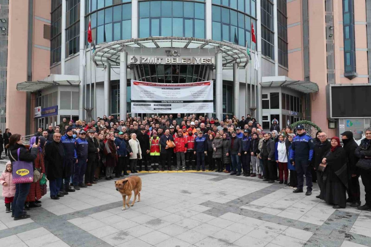 İZBAK ekipleri alkışlarla karşılandı