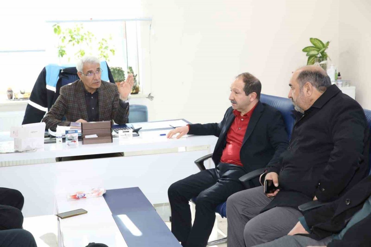 Yalova Altınova’dan 10. yardım tırı Malatya’ya gitti