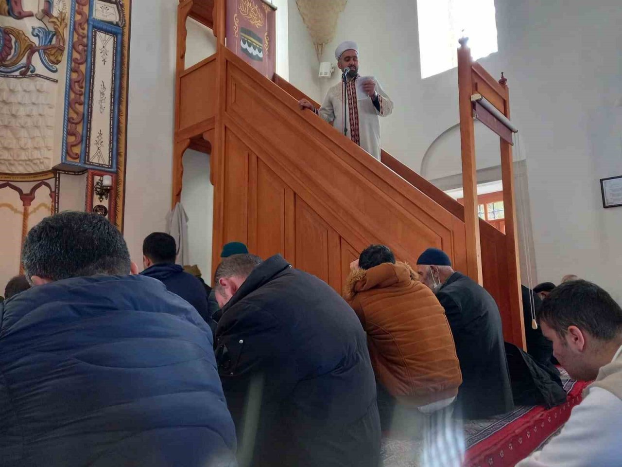 Cuma namazı sonrası gıyabi cenaze namazı kılındı