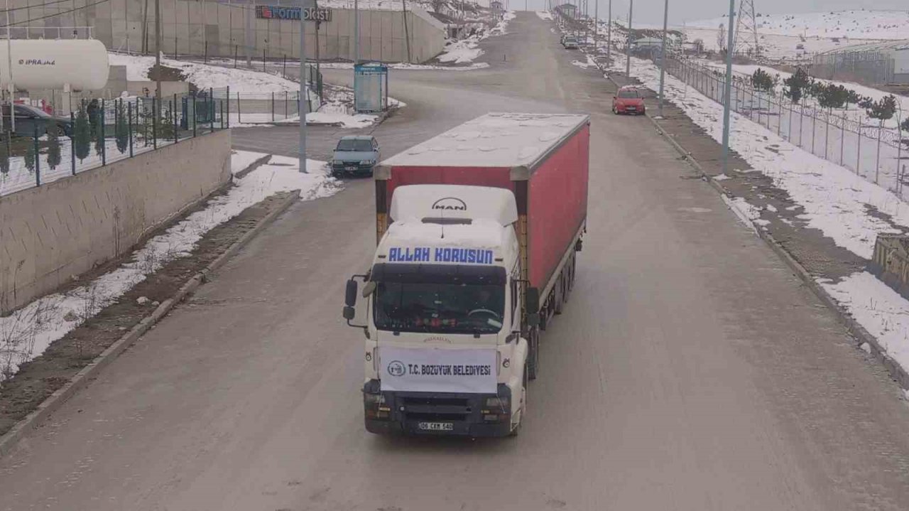 Bozüyük Belediyesi 9. yardım tırı Hatay’a yola çıktı