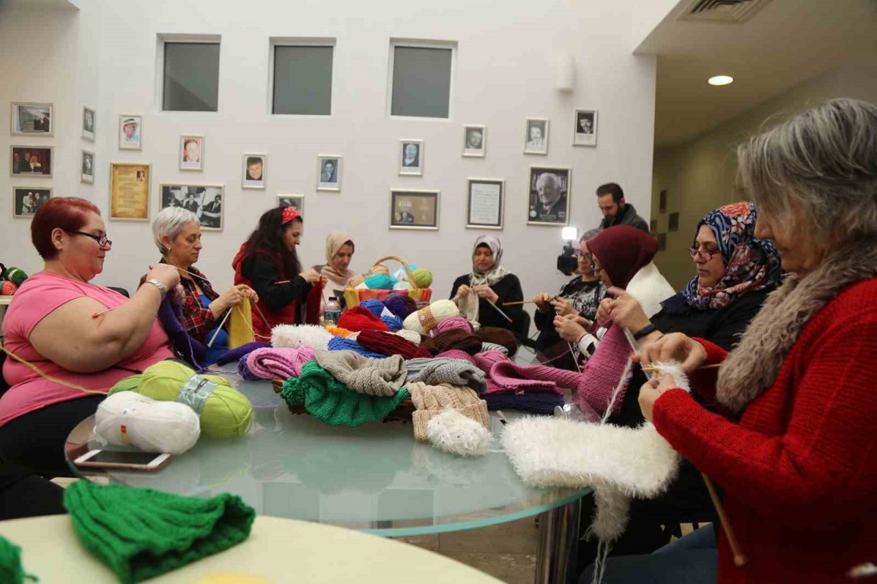 Büyükçekmeceli kadınlardan depremzedelerin yüreğini ısıtacak kampanya