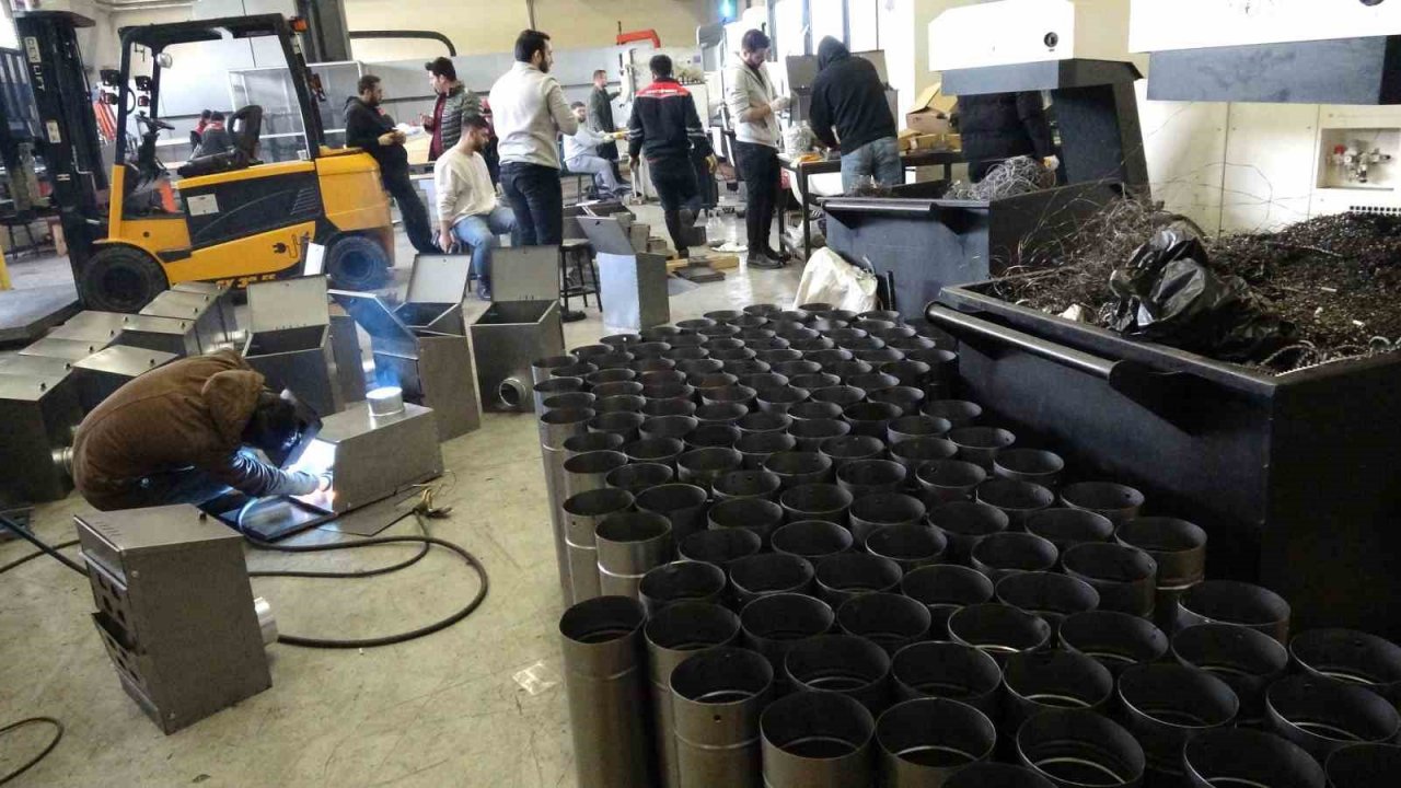 Çadır kentleri ısıtmak için hummalı çalışma