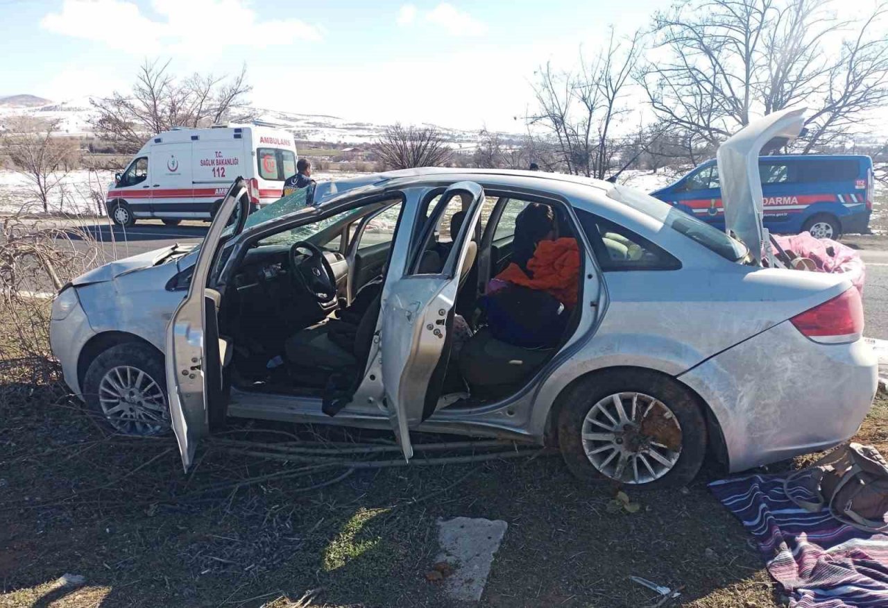 Elazığ’da trafik kazası: 2 yaralı