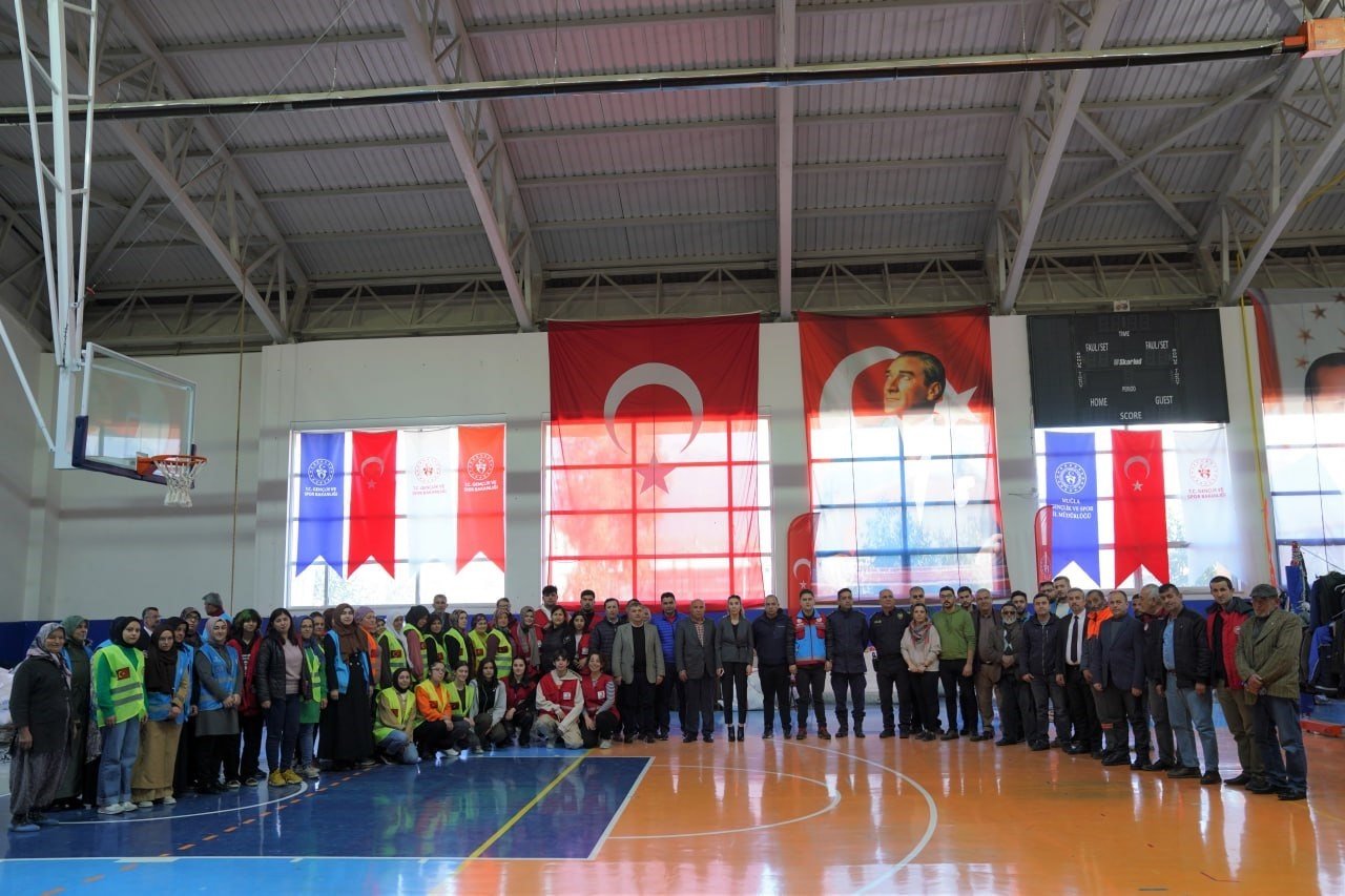 Seydikemer’de depremde vefat edenler için dua edildi