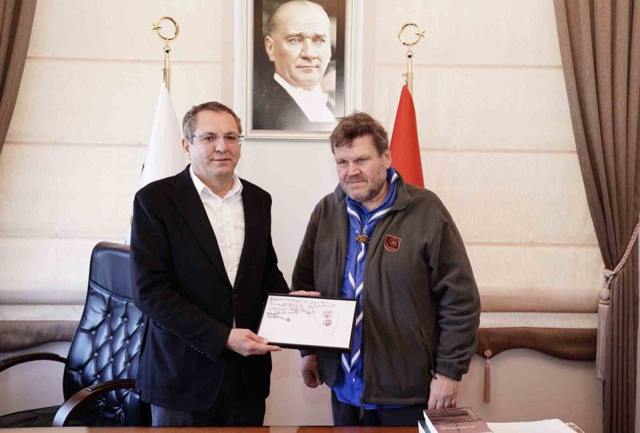 Komşudan dayanışma ve destek sürüyor