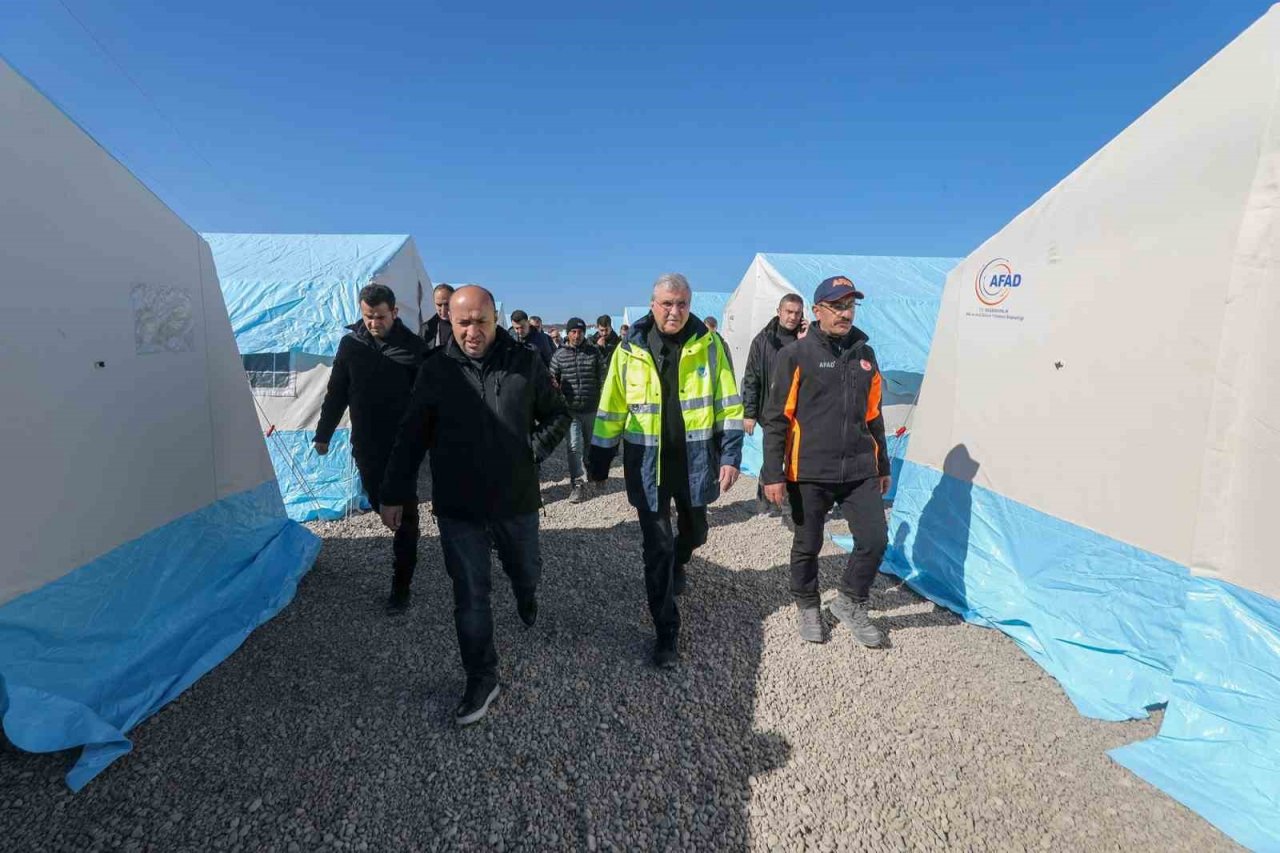 Başkan Yüce Diyarbakır’da: “Dertlere derman olmaya geldik”